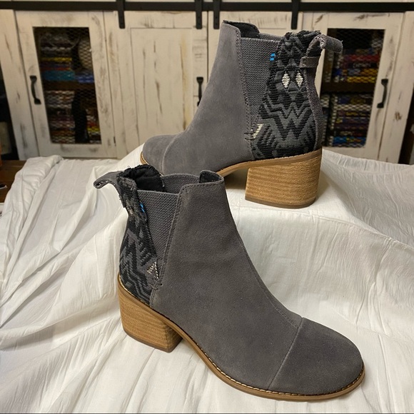 Toms Esme Iron Grey Suede & Jacquard Boots Women’s 6 Like New - Picture 3 of 14